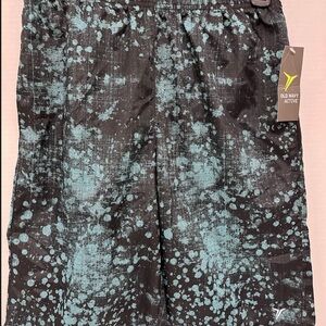 NWT Old Navy Boys GO Dry Athletic Shorts‎ Gray Neon Yellow Size XL 14-16